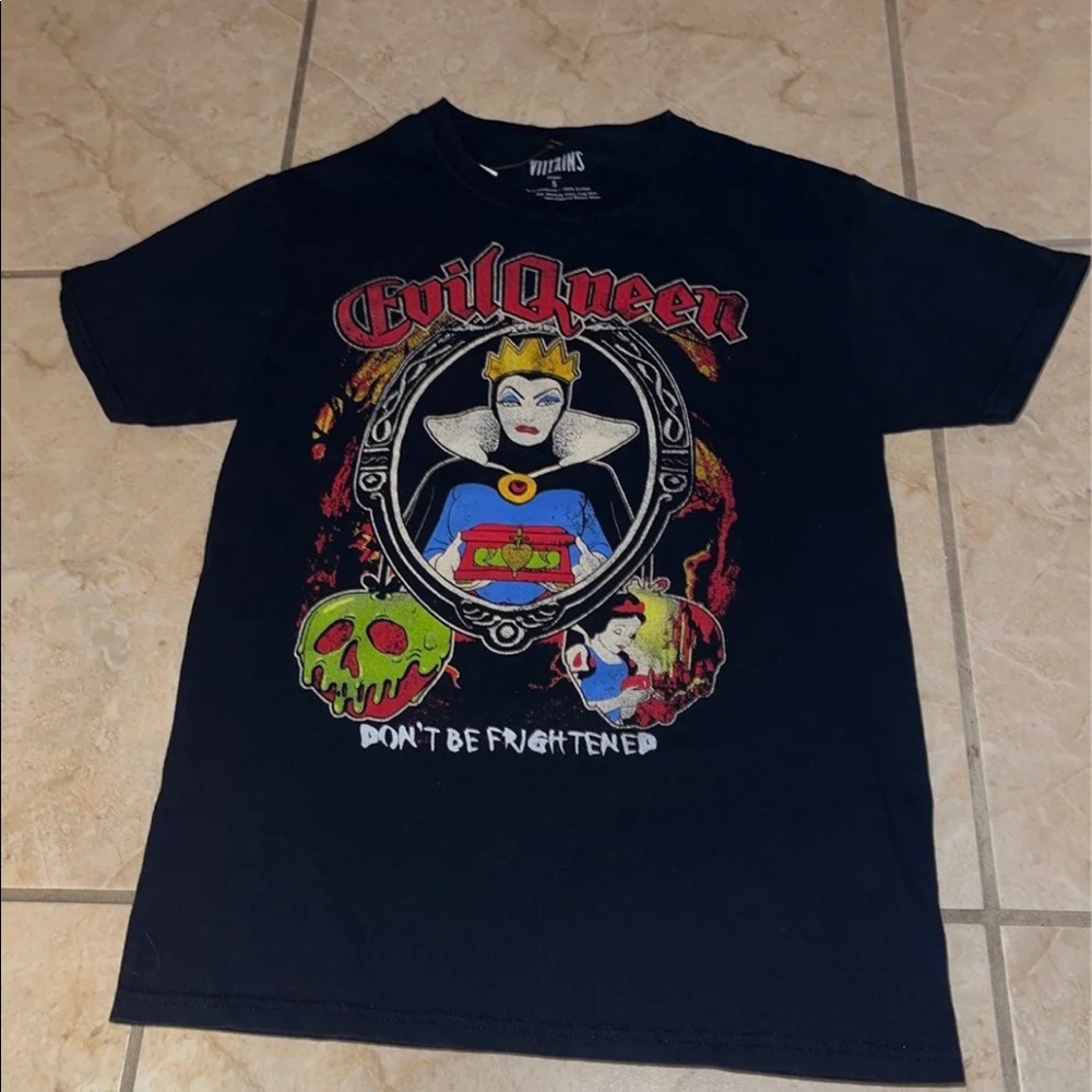 Disney t shirt size S